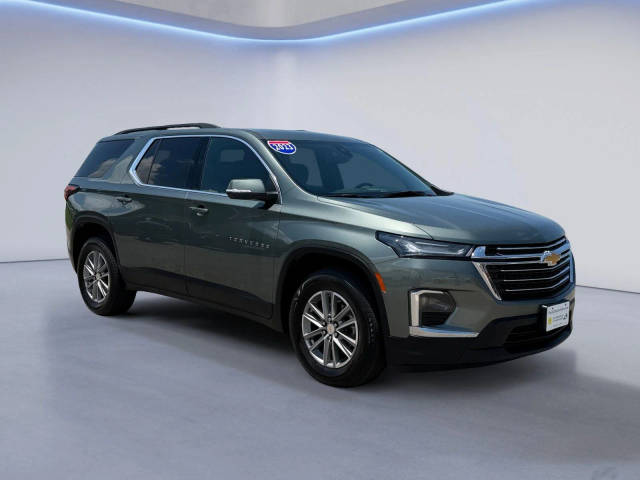 2023 Chevrolet Traverse LT Cloth FWD photo