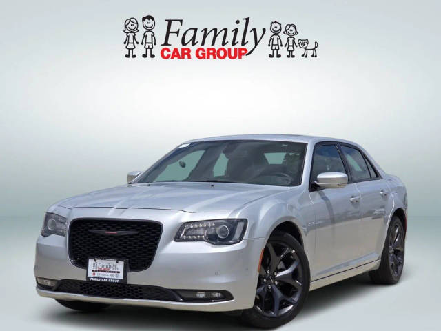 2023 Chrysler 300 300S RWD photo
