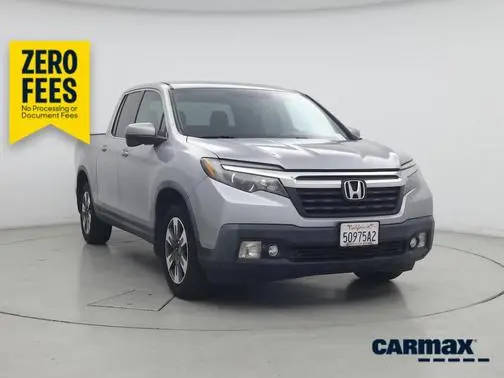 2017 Honda Ridgeline RTL-T FWD photo