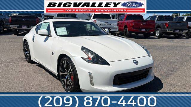 2018 Nissan 370Z Sport Tech RWD photo