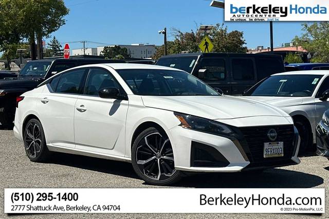 2023 Nissan Altima 2.5 SR FWD photo