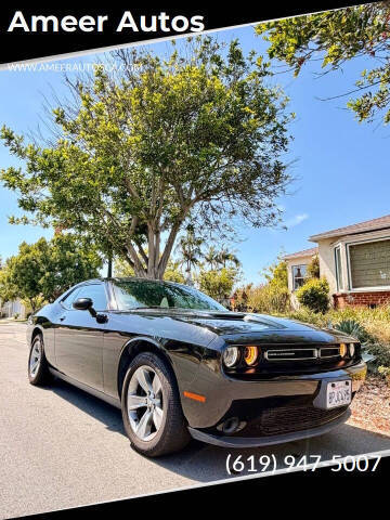 2020 Dodge Challenger SXT RWD photo