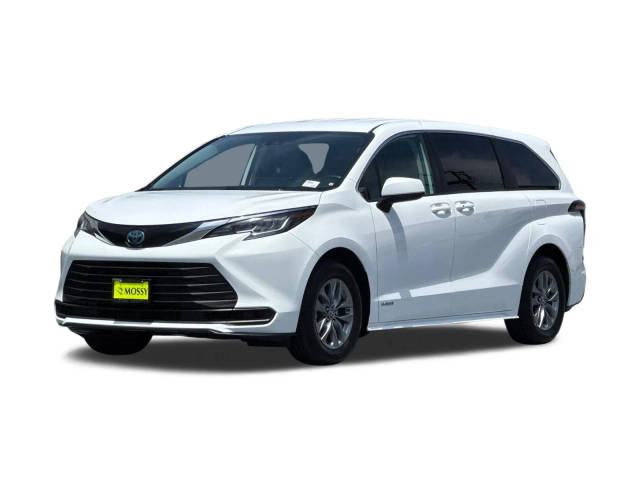 2021 Toyota Sienna LE AWD photo