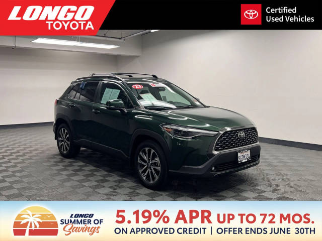 2023 Toyota Corolla Cross XLE FWD photo