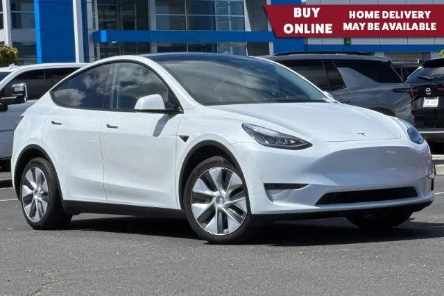 2023 Tesla Model Y Long Range AWD photo