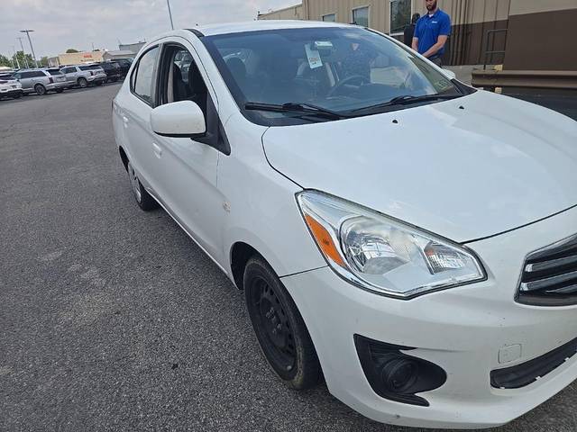 2017 Mitsubishi Mirage G4 ES FWD photo