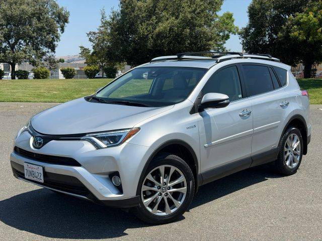 2016 Toyota RAV4 Limited AWD photo