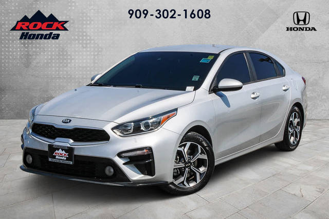 2020 Kia Forte LXS FWD photo