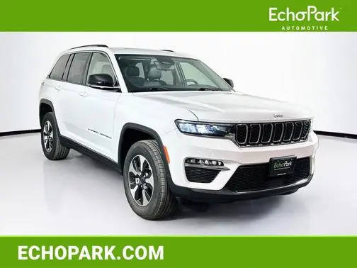 2023 Jeep Grand Cherokee 4WD photo