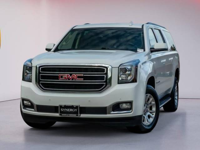 2017 GMC Yukon XL SLT RWD photo