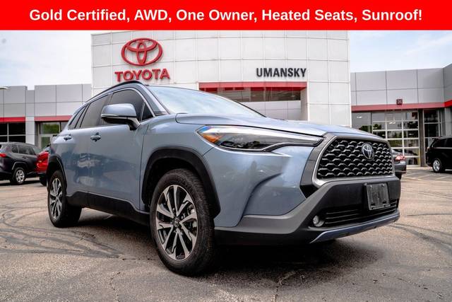 2023 Toyota Corolla Cross XLE AWD photo