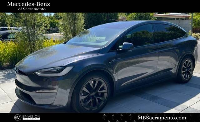 2023 Tesla Model X Standard Range AWD photo