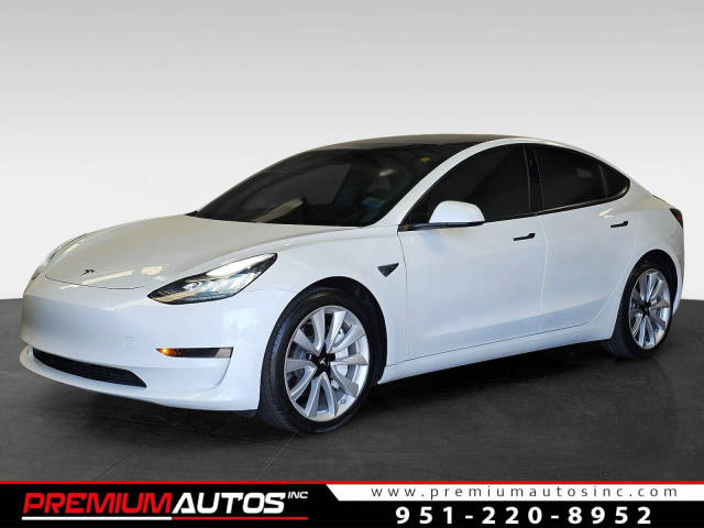 2020 Tesla Model 3 Standard Range RWD photo
