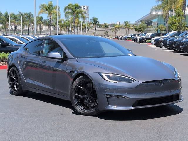 2022 Tesla Model S Plaid AWD photo
