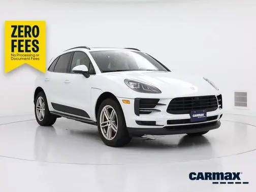 2020 Porsche Macan AWD photo
