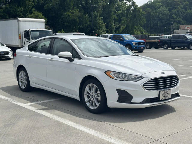2020 Ford Fusion SE FWD photo