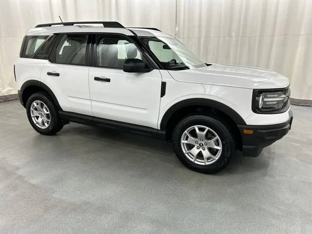 2023 Ford Bronco Sport Base 4WD photo