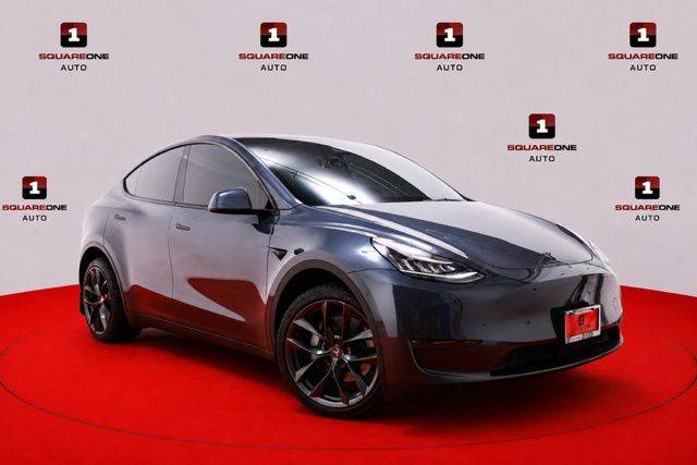 2023 Tesla Model Y Long Range AWD photo