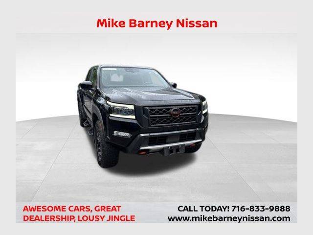 2023 Nissan Frontier PRO-4X 4WD photo