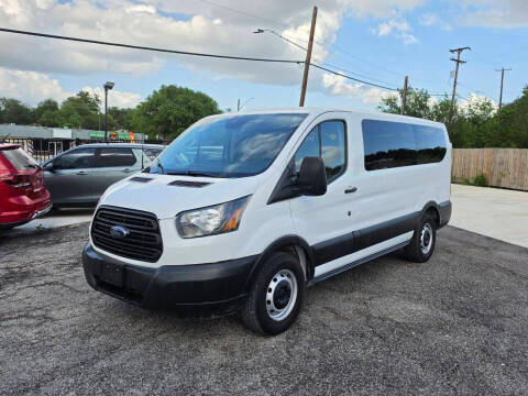 2019 Ford Transit Passenger Wagon XL RWD photo
