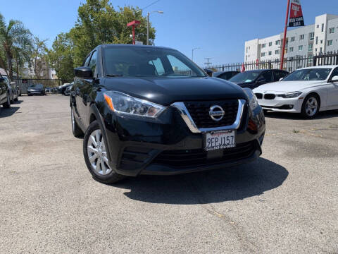 2020 Nissan Kicks S FWD photo
