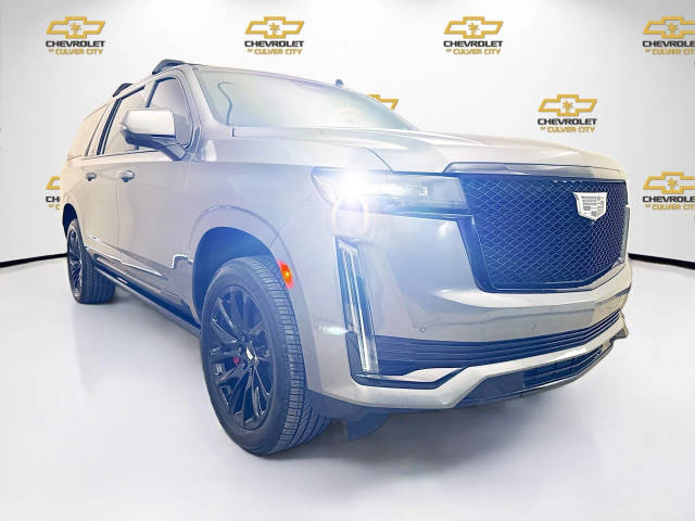 2022 Cadillac Escalade ESV Sport Platinum 4WD photo