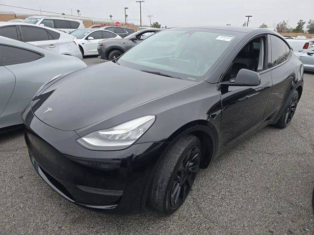 2022 Tesla Model Y Long Range AWD photo
