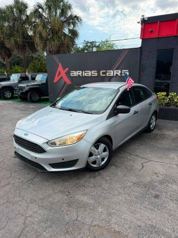 2016 Ford Focus S FWD photo