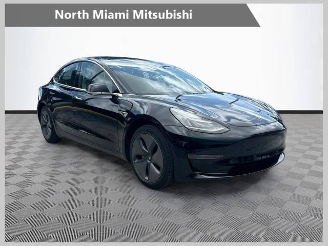 2019 Tesla Model 3 Standard Range RWD photo