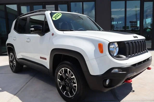 2023 Jeep Renegade Trailhawk 4WD photo