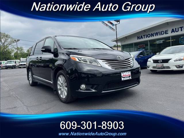 2015 Toyota Sienna Ltd Premium AWD photo