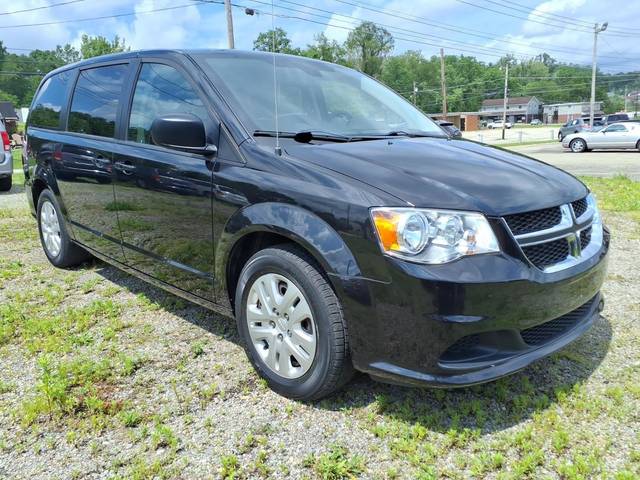 2018 Dodge Grand Caravan SE FWD photo