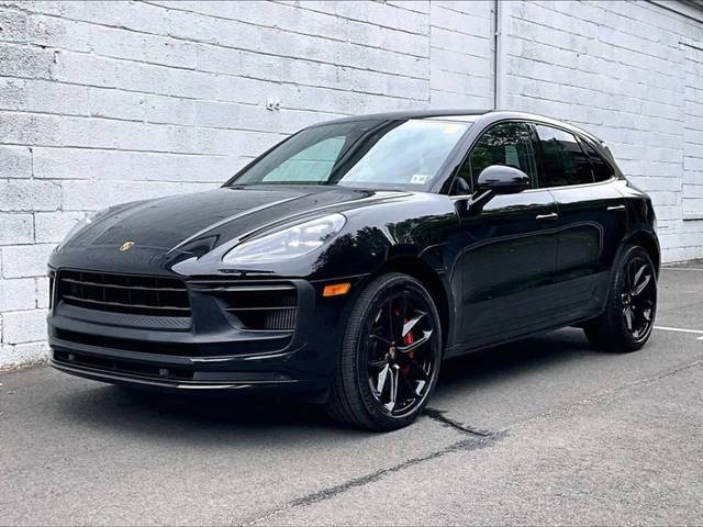 2022 Porsche Macan GTS AWD photo