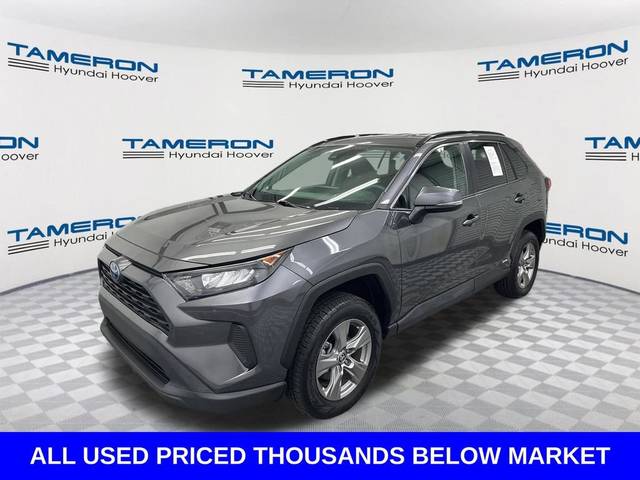 2022 Toyota RAV4 Hybrid LE AWD photo