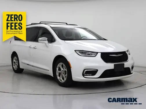 2022 Chrysler Pacifica Minivan Limited FWD photo