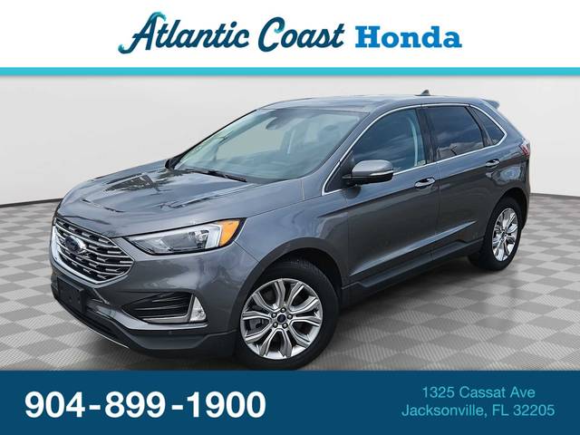 2022 Ford Edge Titanium AWD photo