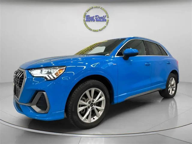 2023 Audi Q3 S line Premium AWD photo