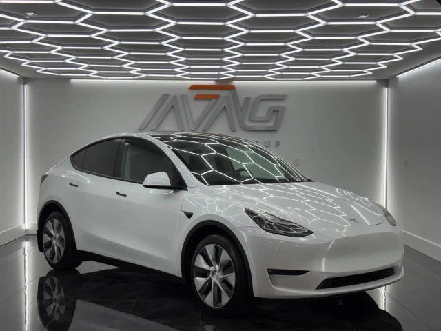 2021 Tesla Model Y Long Range AWD photo