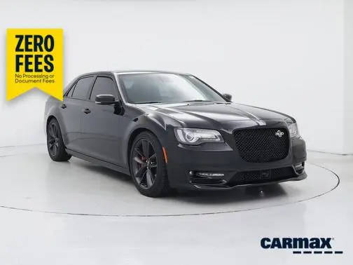 2023 Chrysler 300 300C RWD photo