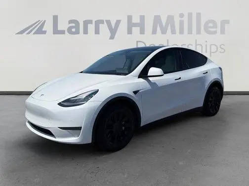 2020 Tesla Model Y Long Range AWD photo
