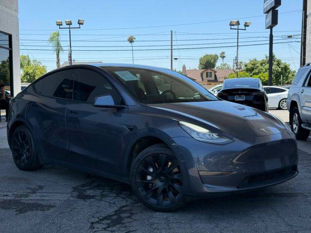 2020 Tesla Model Y Long Range AWD photo