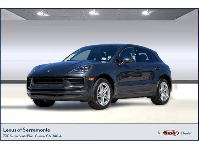 2022 Porsche Macan  AWD photo