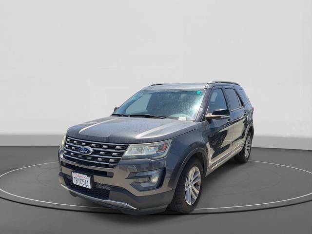2016 Ford Explorer XLT FWD photo