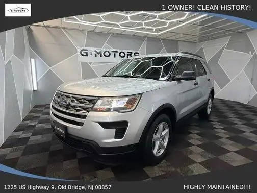 2018 Ford Explorer Base 4WD photo