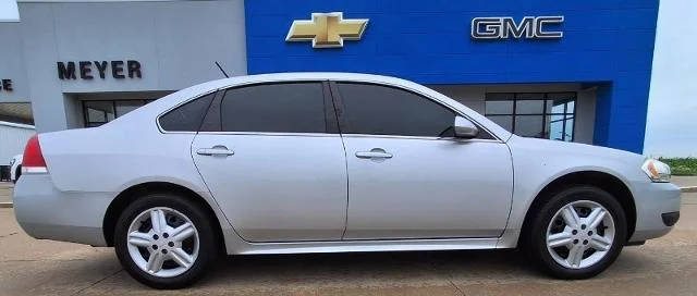 2015 Chevrolet Impala Police FWD photo
