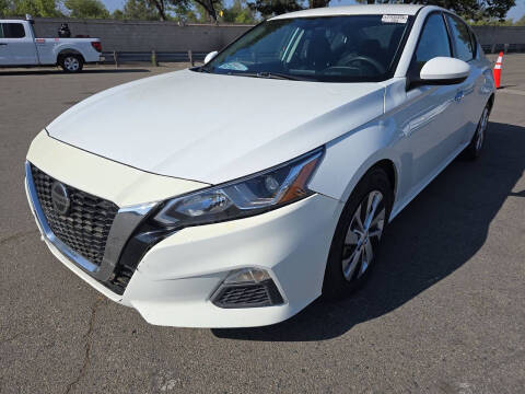 2021 Nissan Altima 2.5 S FWD photo