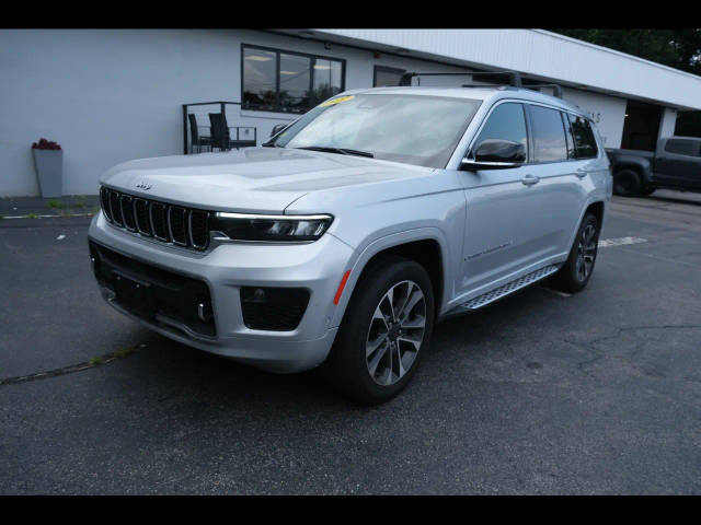 2022 Jeep Grand Cherokee L Overland 4WD photo