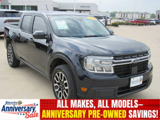 2023 Ford Maverick LARIAT FWD photo