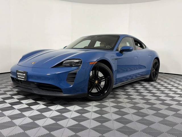 2023 Porsche Taycan GTS AWD photo