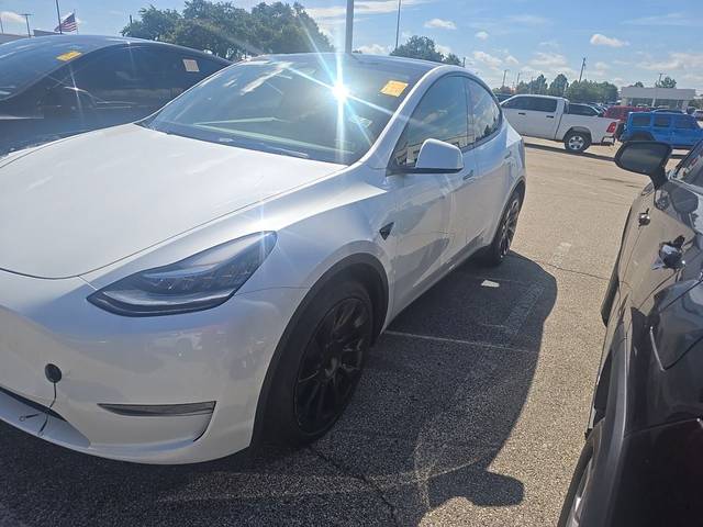 2023 Tesla Model Y Long Range AWD photo